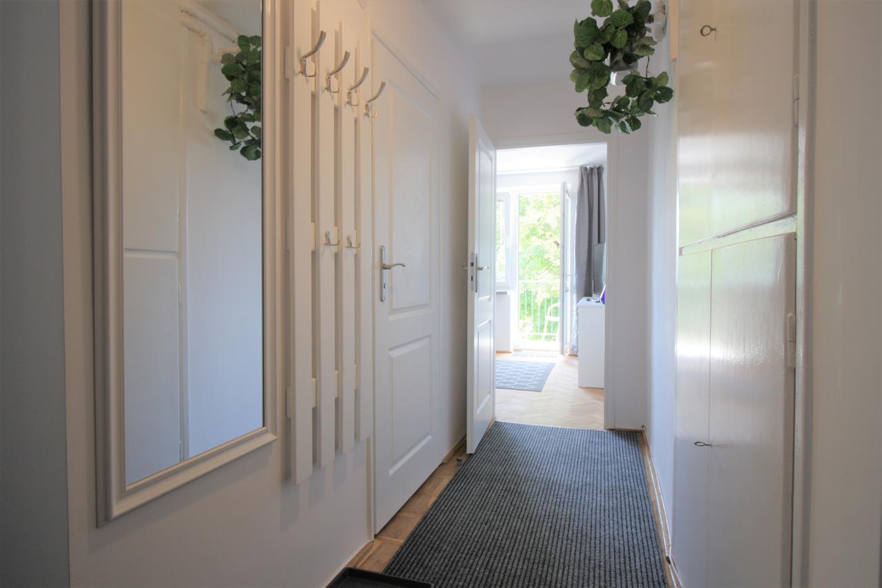 P&O Serviced Apartments Pulawska Варшава Екстериор снимка