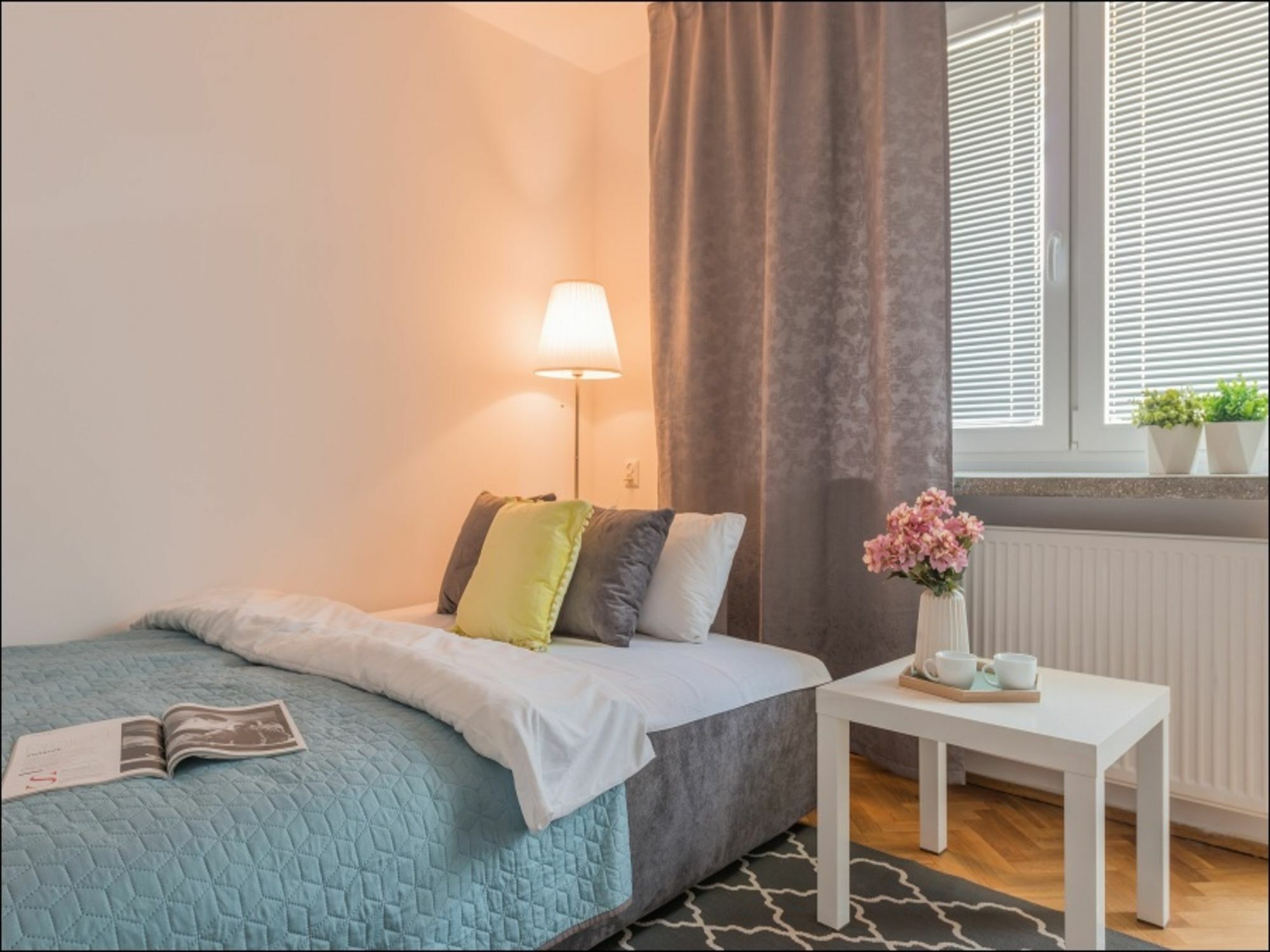 P&O Serviced Apartments Pulawska Варшава Екстериор снимка